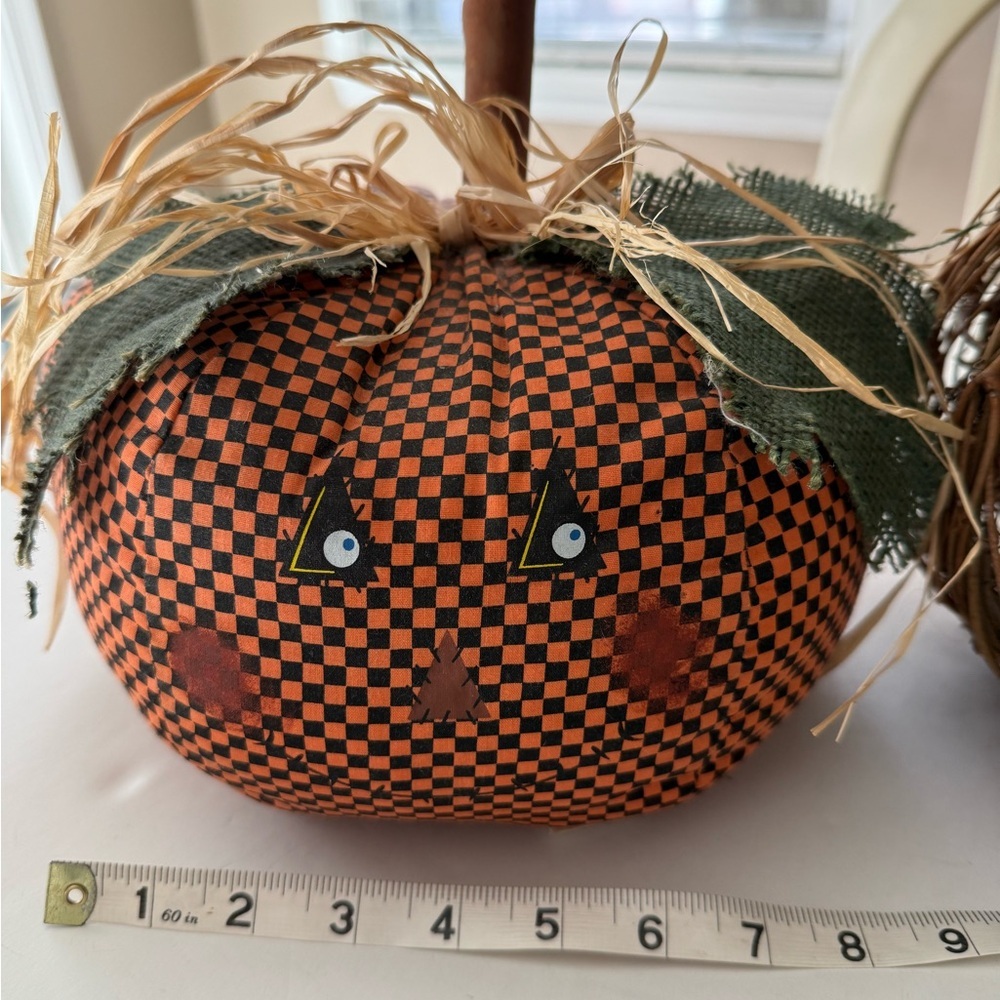 DECORATIVE SET OF TWO RUSTIC PUMPKINS, CHECKERED FABRIC STUFFED & TWIG PUMPKINS - Picture 4 of 10